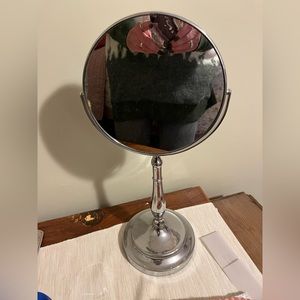 Tall counter top mirror